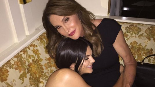 Отец кендалл дженнер