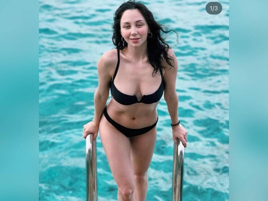 Туктамышева елизавета в купальнике