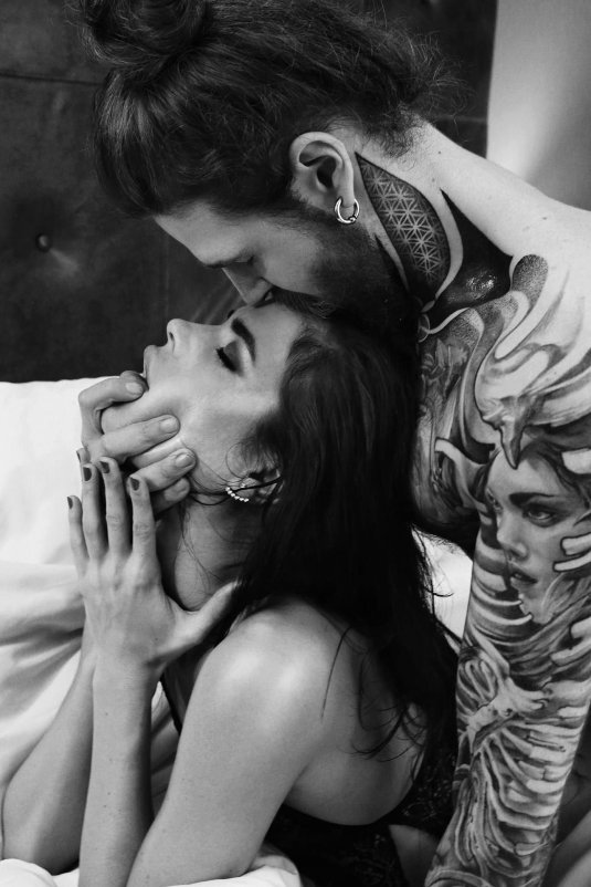 Татуированные пары