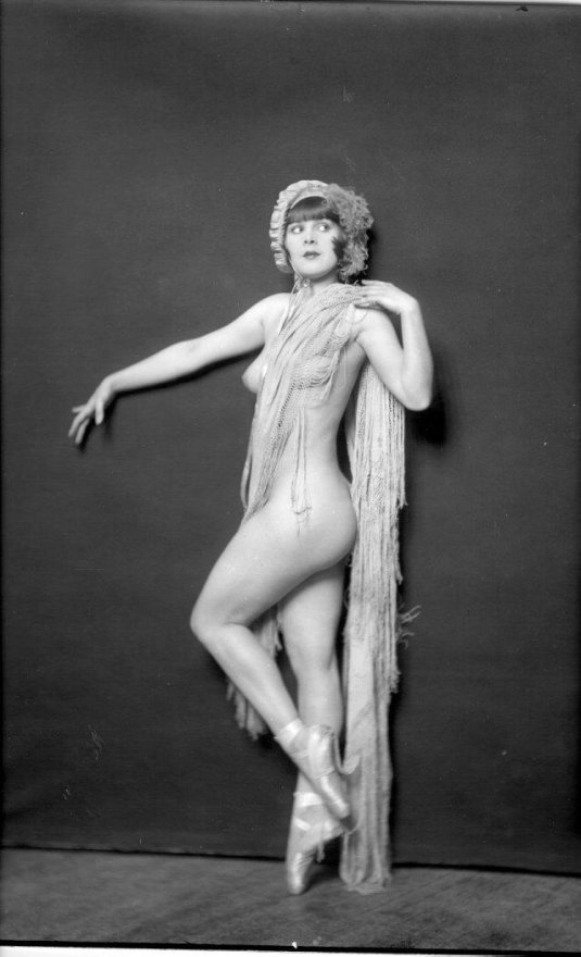 Ziegfeld follies актриса голая